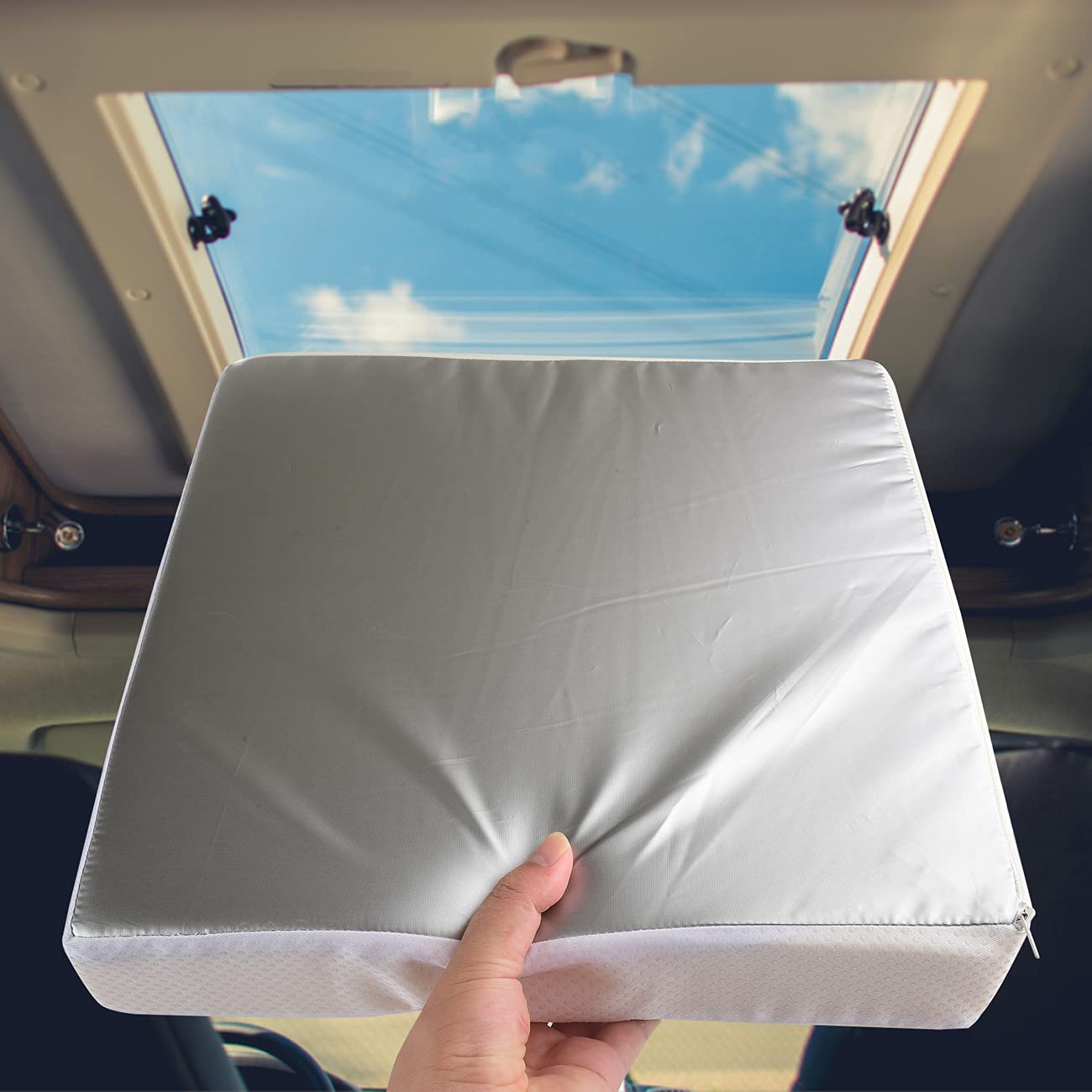 Safoner Waterproof Rv Vent Insulator And Skylight Cover With Reflective Surface, Fits Standard Rv Vents- 14X14 Inch (1 Pack)