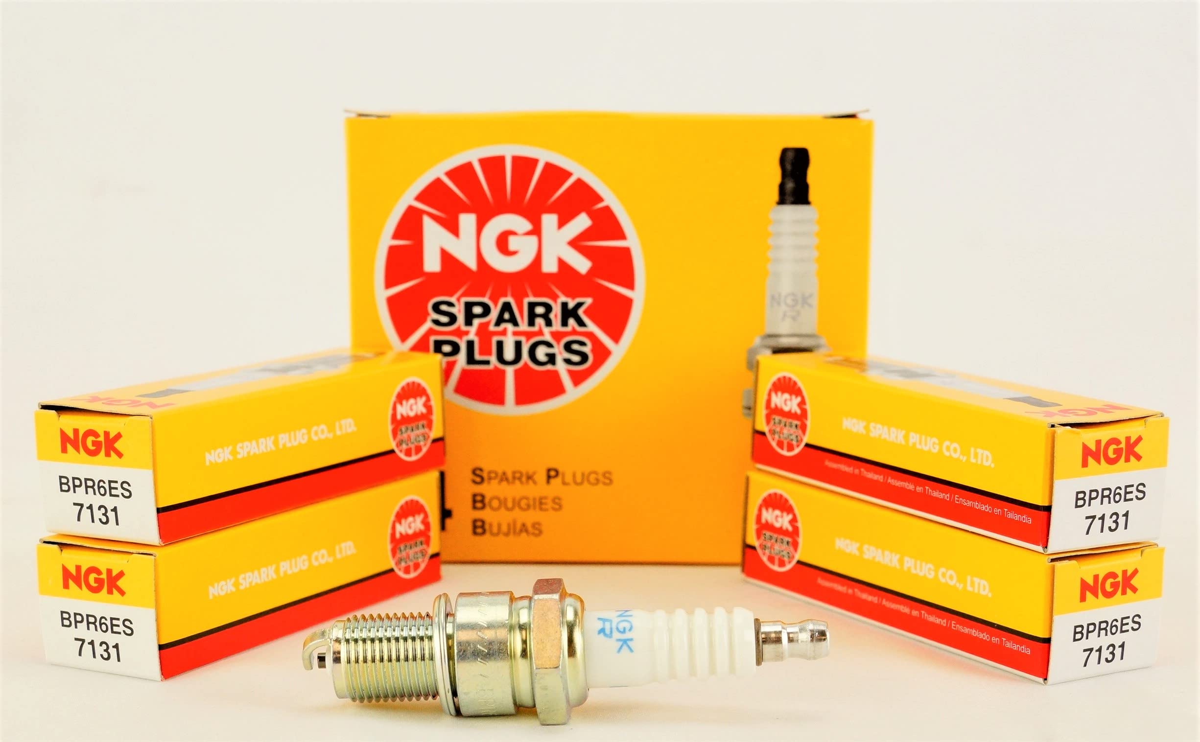 New Ngk Standard Spark Plug Bpr6Es, 7131 Set Of 4 Spark Plugs